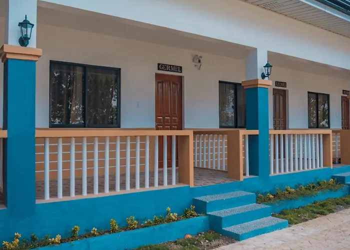 Island Front - Bangcogon And Restaurant Guest house Oslob