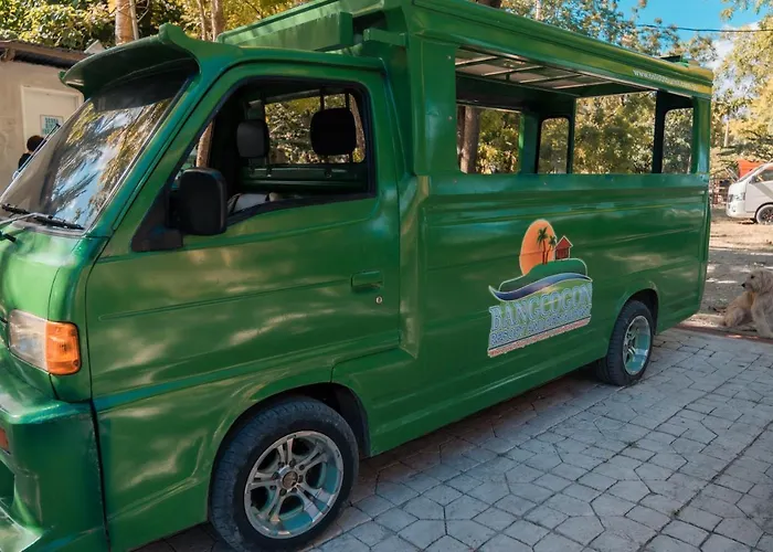 Island Front - Bangcogon And Restaurant