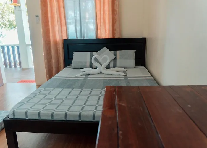 Island Front - Bangcogon And Restaurant Guest house 3*