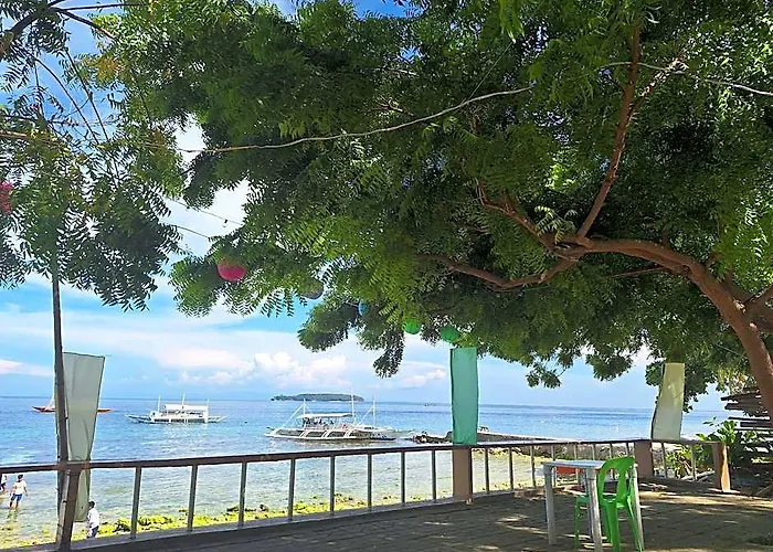 Island Front - Bangcogon And Restaurant Oslob