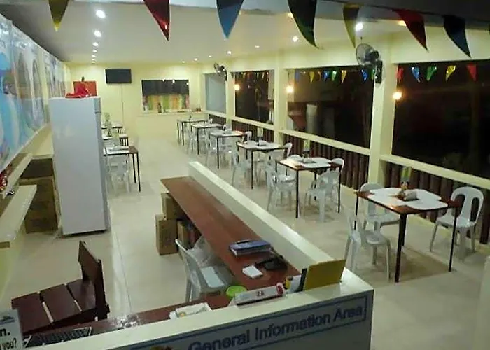 Island Front - Bangcogon And Restaurant 3* Oslob