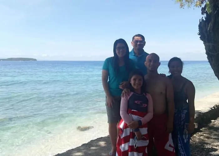 Island Front - Bangcogon And Restaurant Oslob